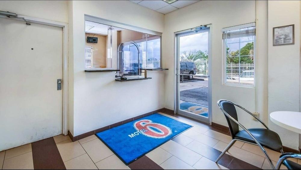 Motel 6-Washington, Dc - Convention Center Ngoại thất bức ảnh