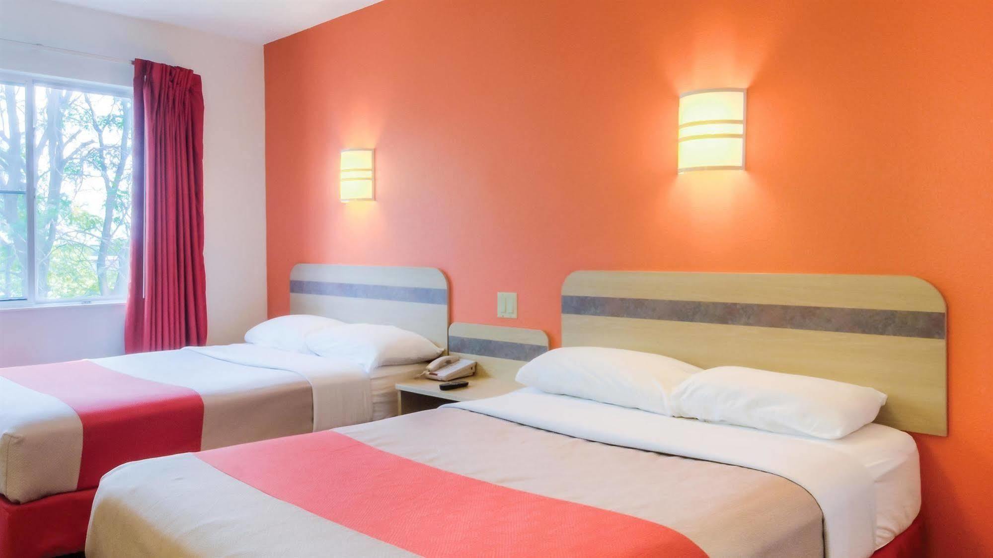 Motel 6-Washington, Dc - Convention Center Ngoại thất bức ảnh