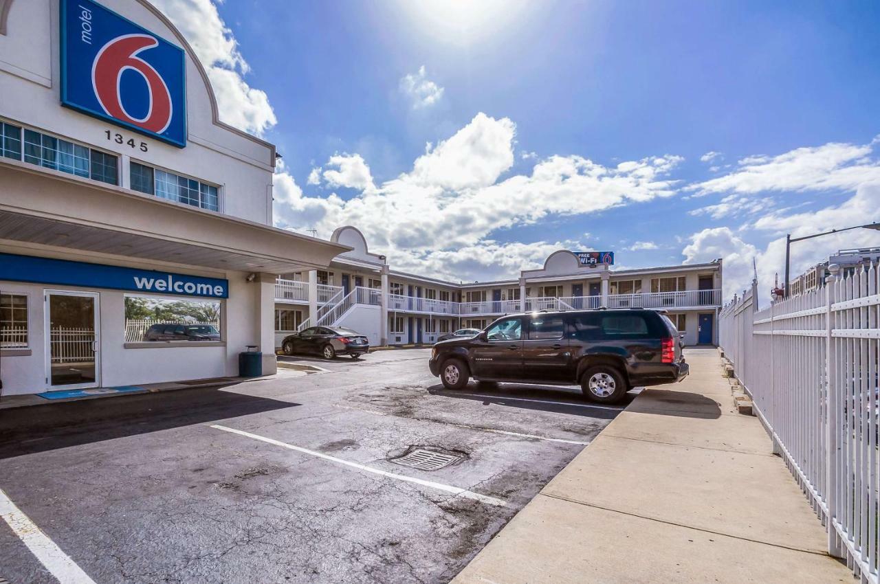 Motel 6-Washington, Dc - Convention Center Ngoại thất bức ảnh